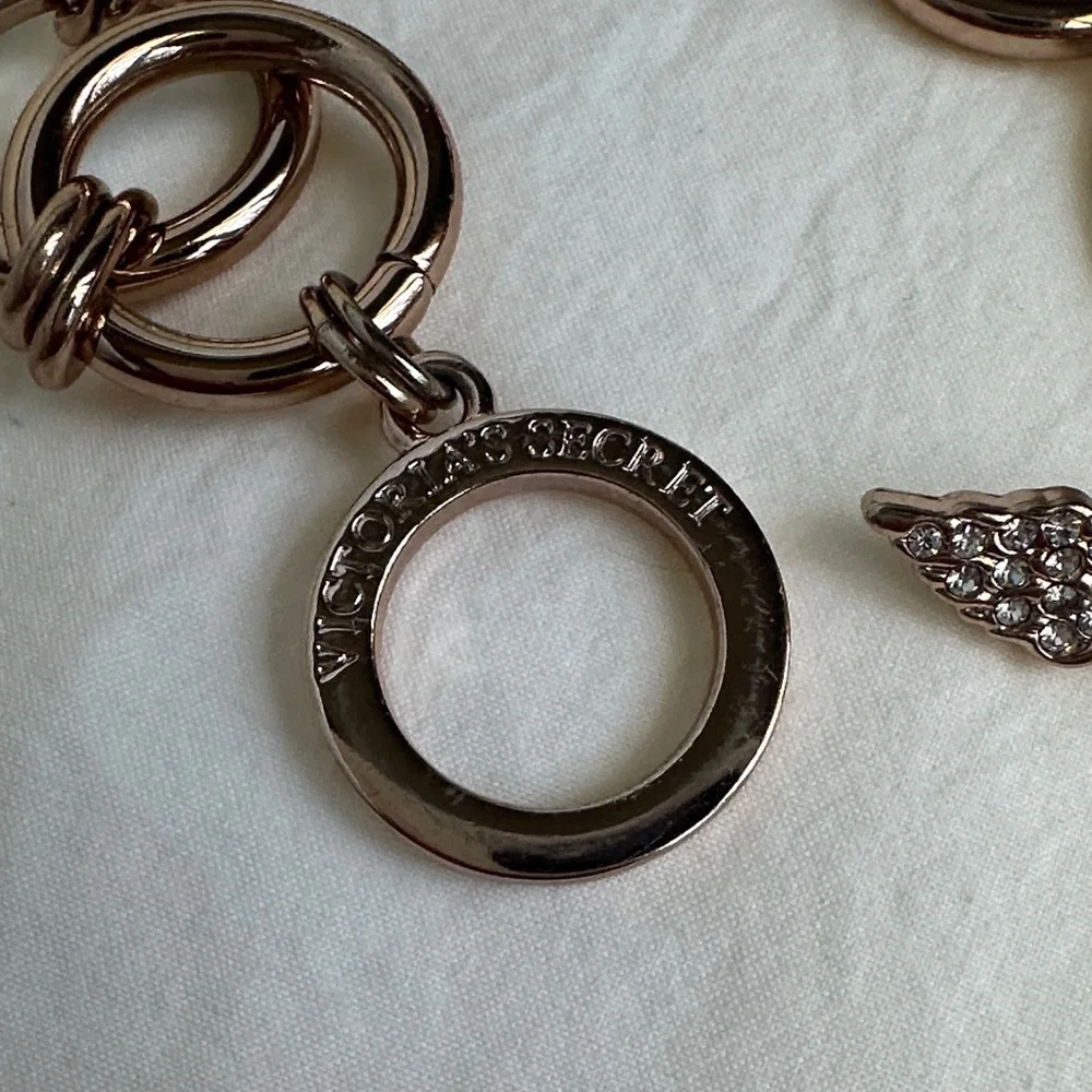 Victoria's Secret Rose Gold Wing Charm Bracelet - Picture 2 of 2